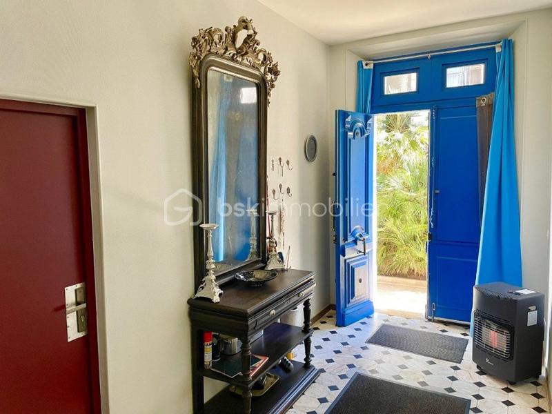 Immeuble - 240 m² - 12 pièces