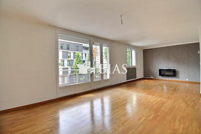Appartement - 91 m² - 5 pièces