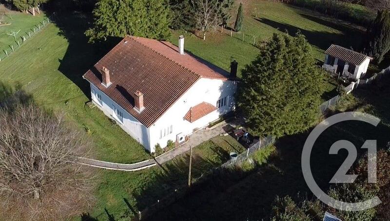 Maison - 98 m² - 4 pièces