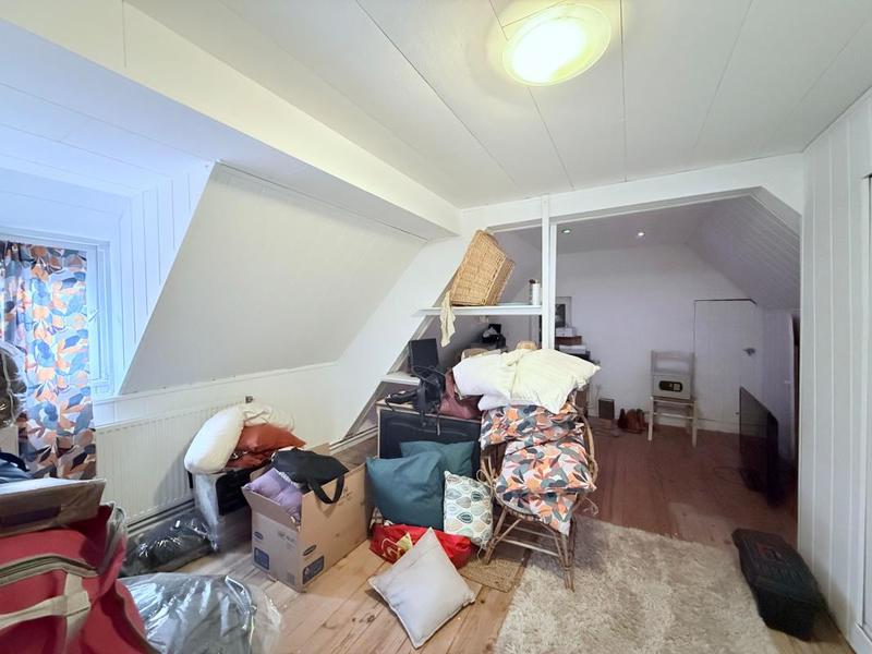 Maison - 177 m² - 4 pièces