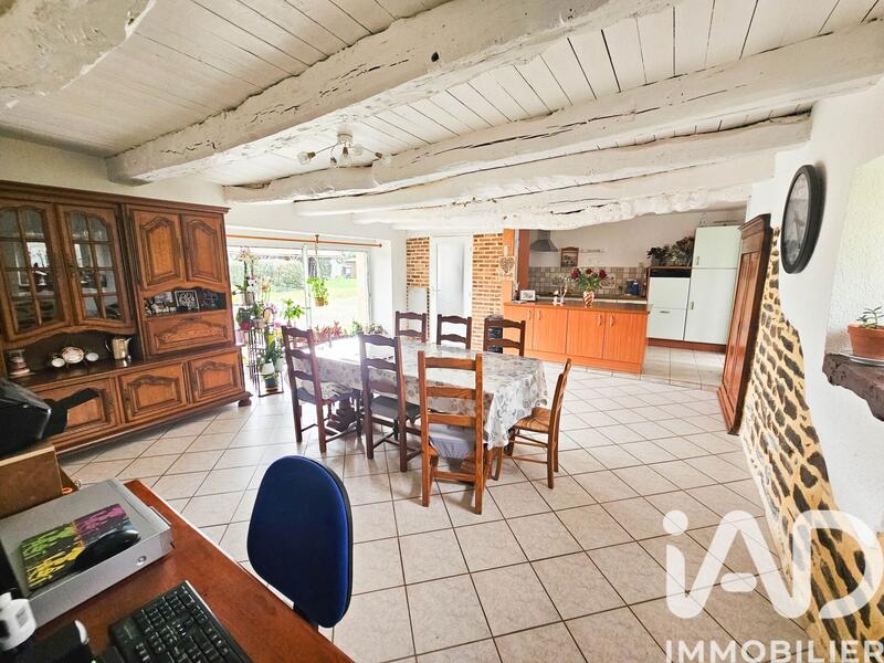 Maison - 269 m² - 12 pièces