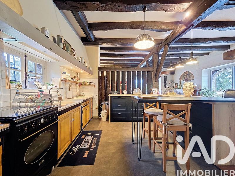 Maison - 368 m² - 10 pièces