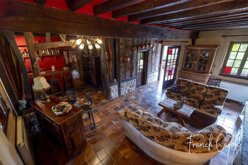 Maison - 170 m² - 7 pièces