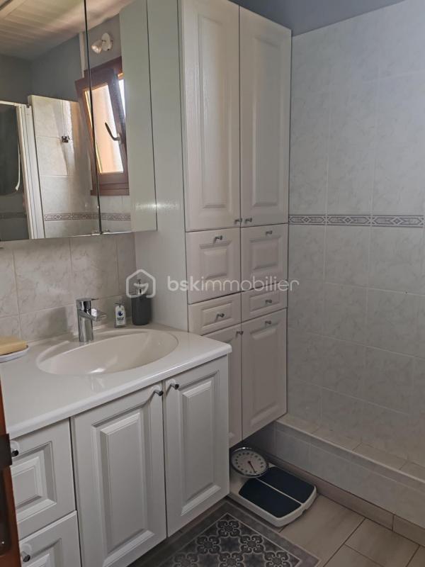 Pavillon - 94 m² - 5 pièces