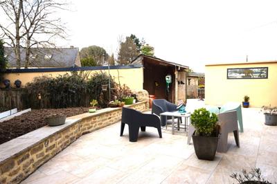 Maison - 291 m² - 10 pièces