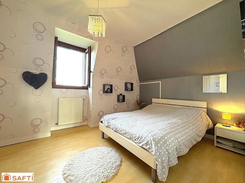 Maison - 122 m² - 4 pièces