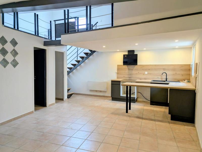 Studio - 38 m² - 1 pièce