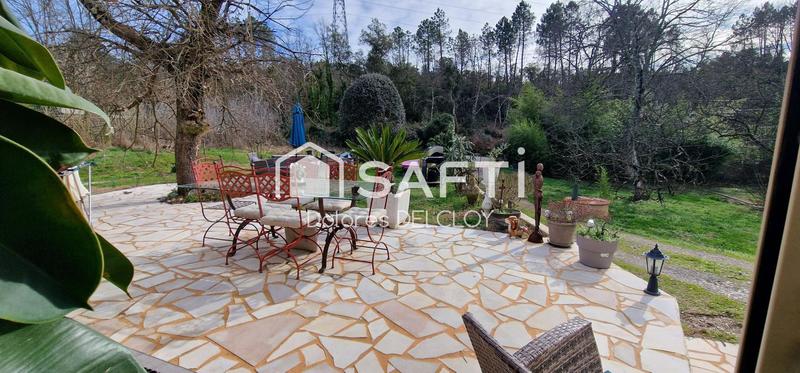 Maison - 141 m² - 5 pièces