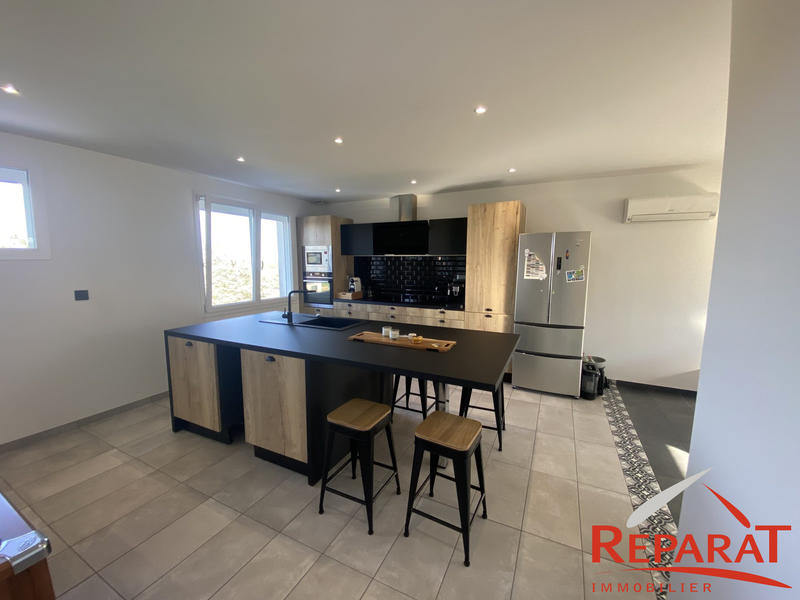 Maison - 160 m² - 7 pièces