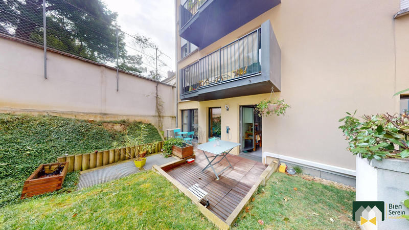 Appartement - 82 m² - 3 pièces