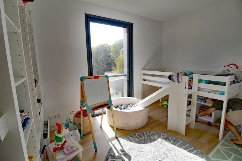 Maison - 230 m² - 7 pièces