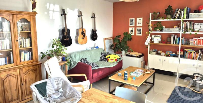 Appartement - 95 m² - 4 pièces