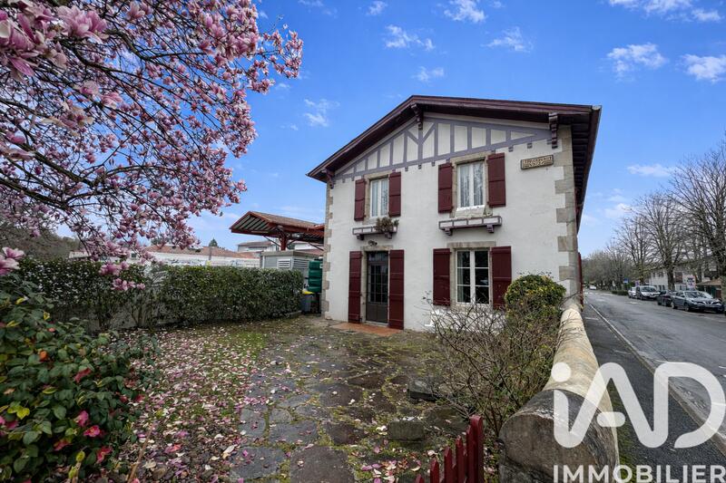 Maison de ville - 177 m² - 5 pièces