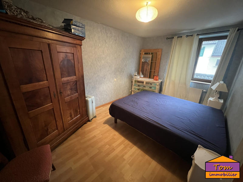 Maison traditionnelle - 260 m² - 7 pièces