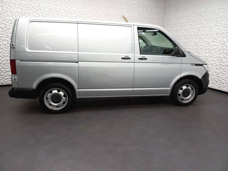Volkswagen Transporter 6.1 Van L1h1 2.0 Tdi 198 Dsg7 Business