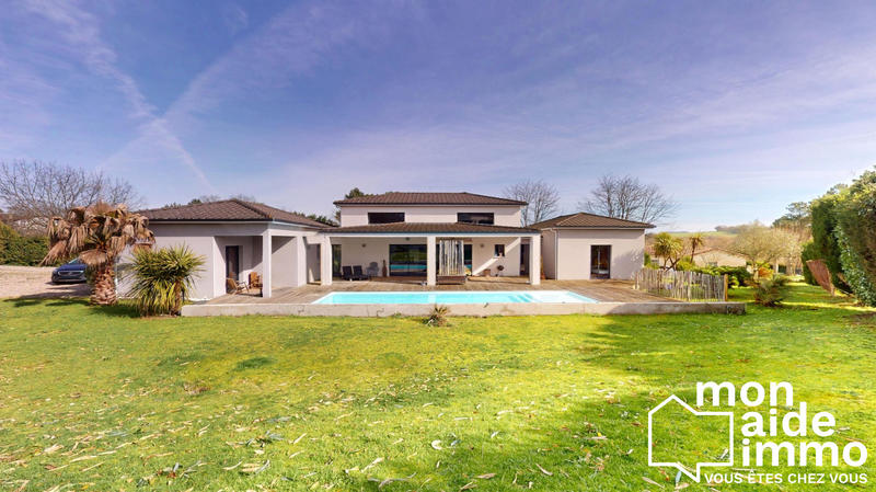 Maison contemporaine - 185 m² - 5 pièces