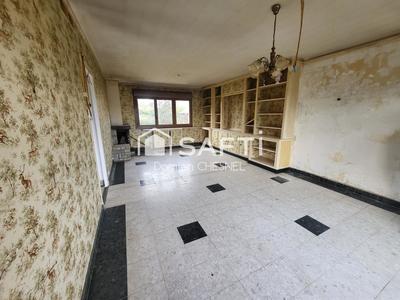 Maison - 81 m² - 5 pièces