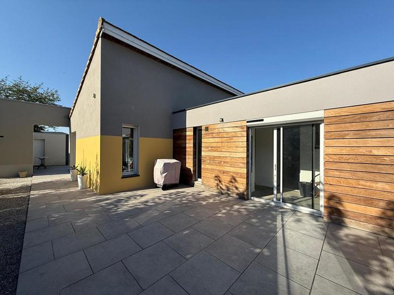 Villa - 160 m² - 5 pièces