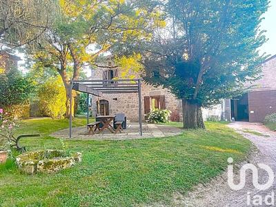 Maison - 372 m² - 14 pièces