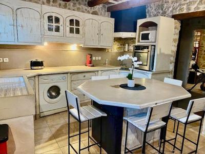 Maison de village - 112 m² - 5 pièces