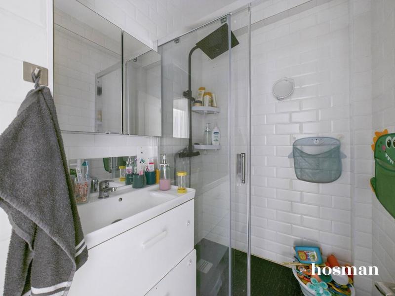 Appartement - 79 m² - 5 pièces