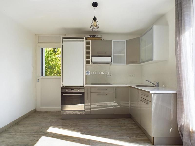 Appartement - 103 m² - 6 pièces