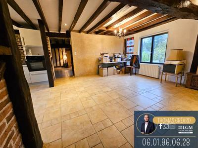 Maison de campagne - 250 m² - 5 pièces