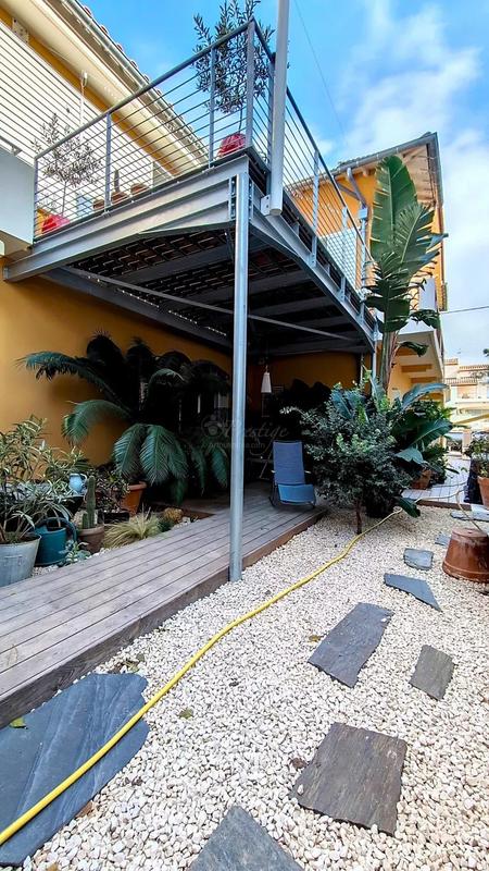 Maison - 158 m² - 7 pièces