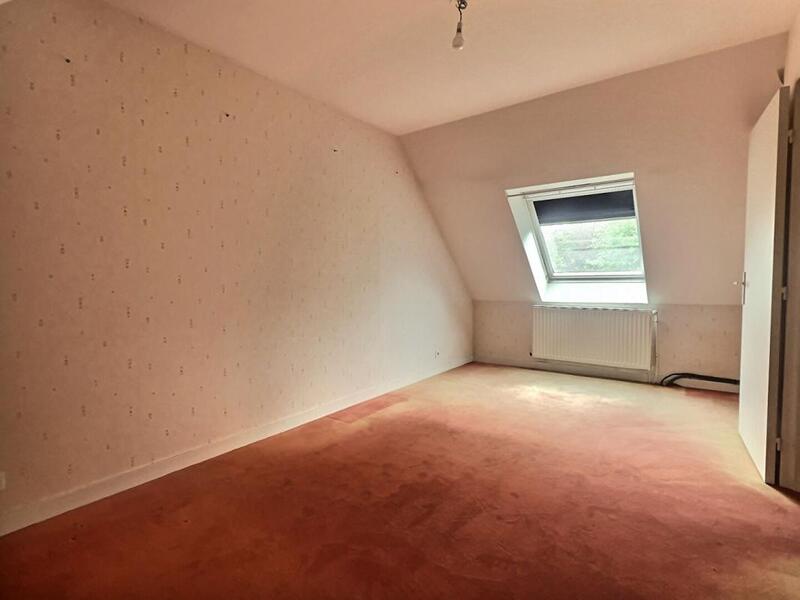 Maison - 106 m² - 6 pièces