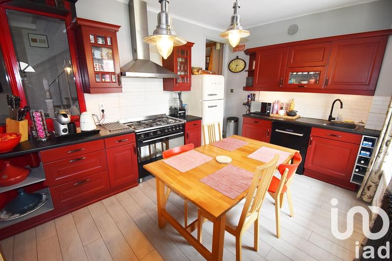 Maison - 109 m² - 6 pièces