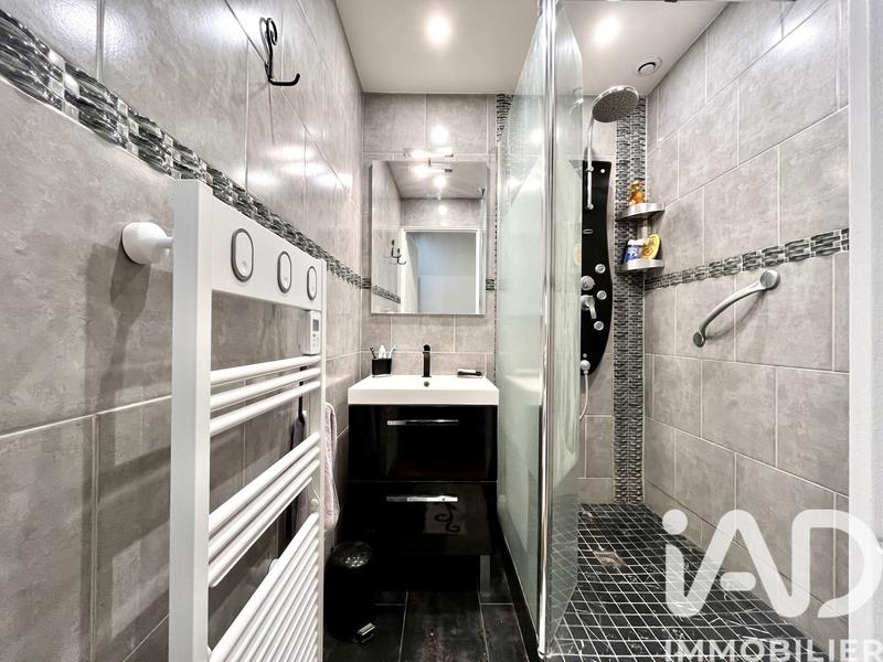 Maison - 117 m² - 7 pièces