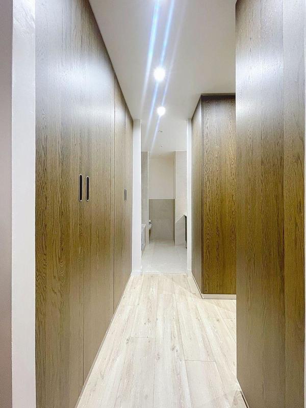 Appartement - 93 m² - 4 pièces