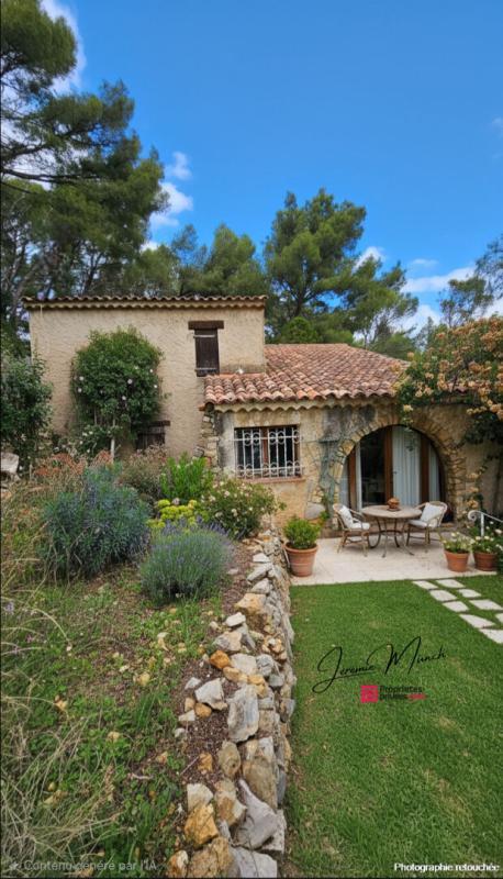 Maison - 122 m² - 5 pièces