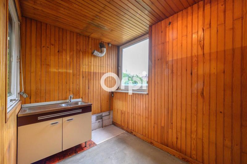 Maison - 94 m² - 5 pièces