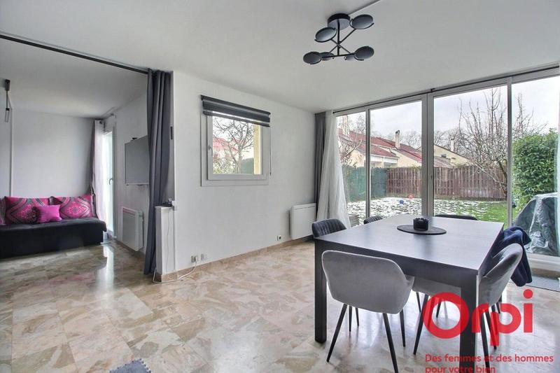 Maison - 101 m² - 5 pièces
