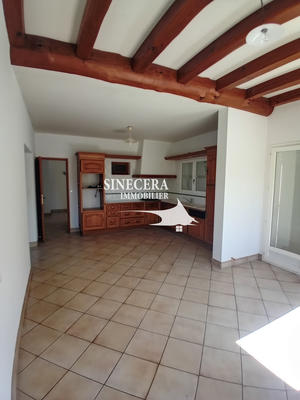 Maison - 180 m² - 5 pièces