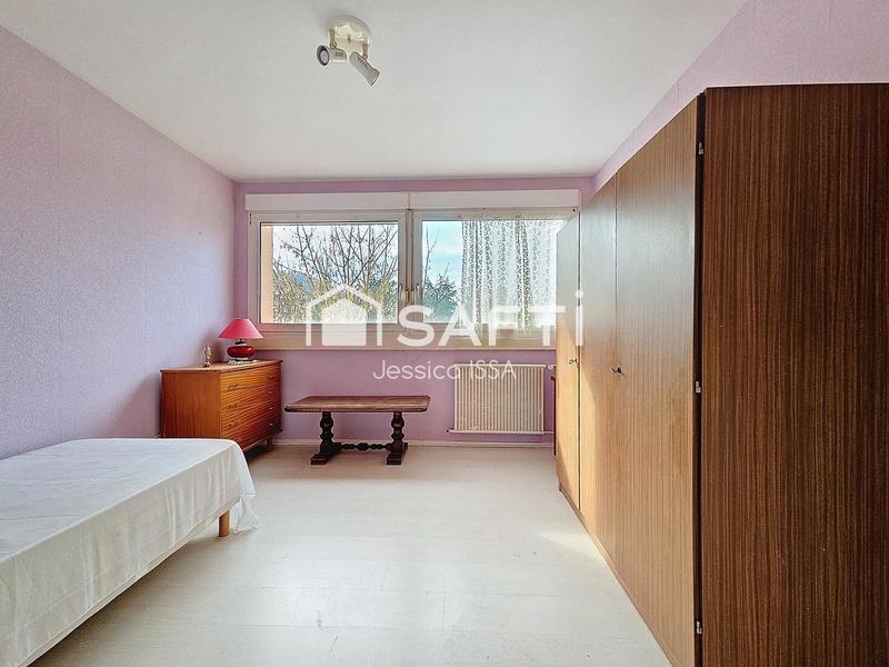 Appartement - 96 m² - 5 pièces