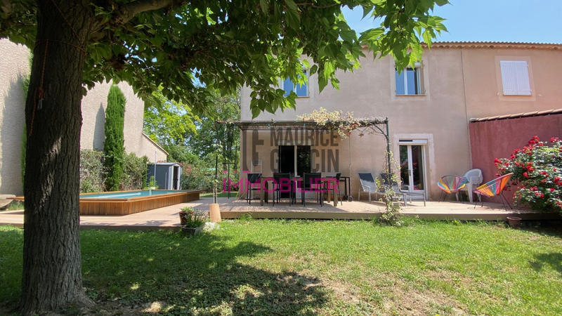 Villa - 90 m² - 4 pièces