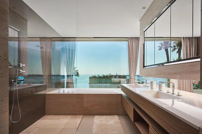 Maison - 480 m² - 7 pièces