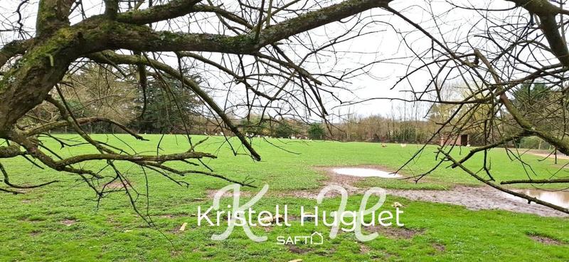 Maison - 195 m² - 9 pièces