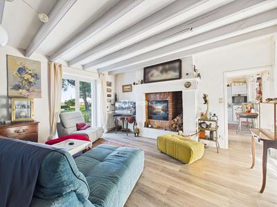 Maison - 119 m² - 5 pièces