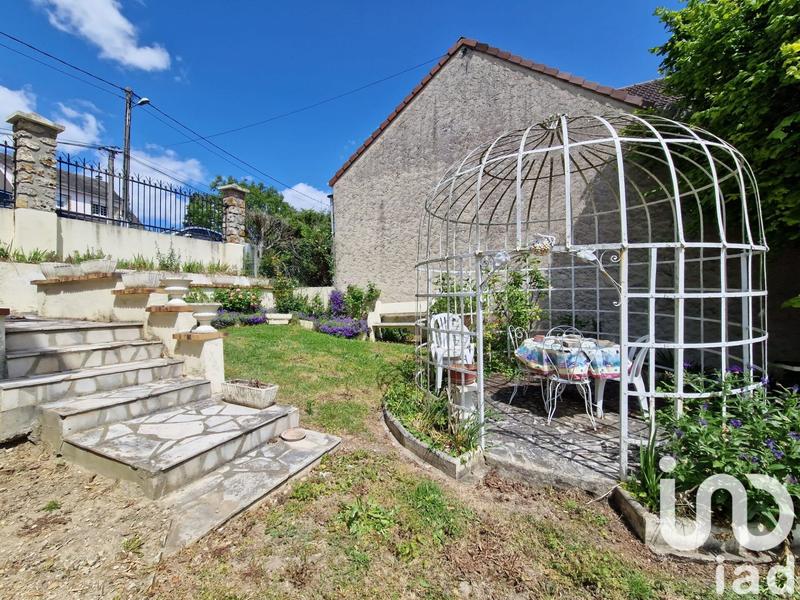 Maison - 98 m² - 5 pièces