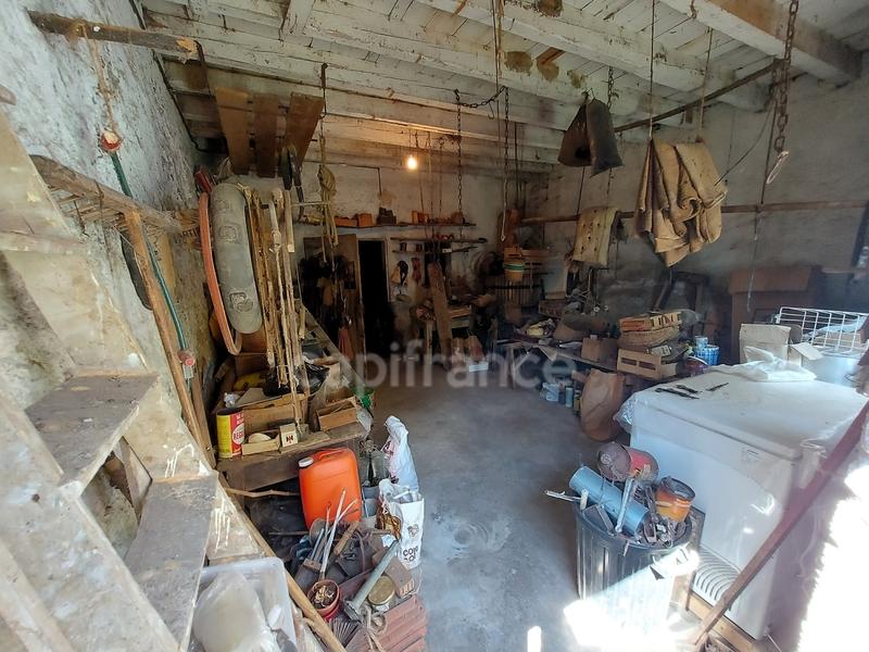 Maison - 450 m² - 12 pièces