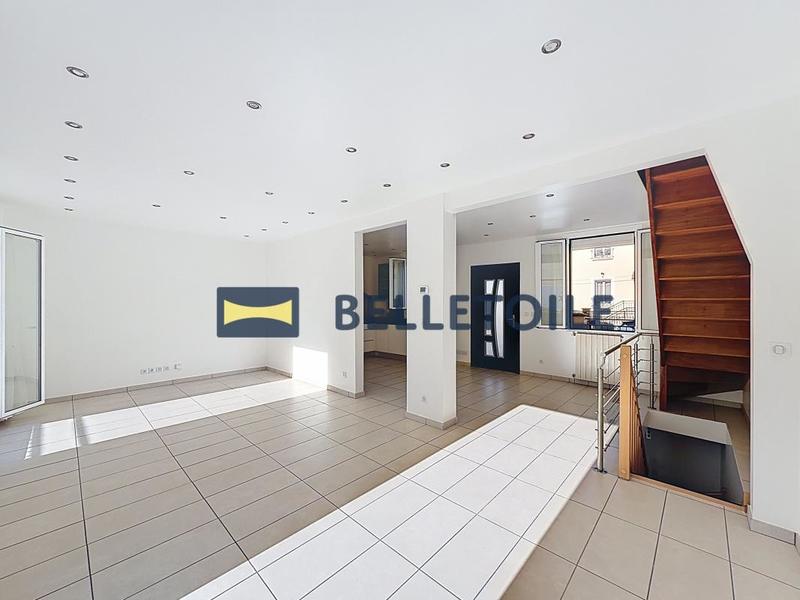 Pavillon - 86 m² - 4 pièces