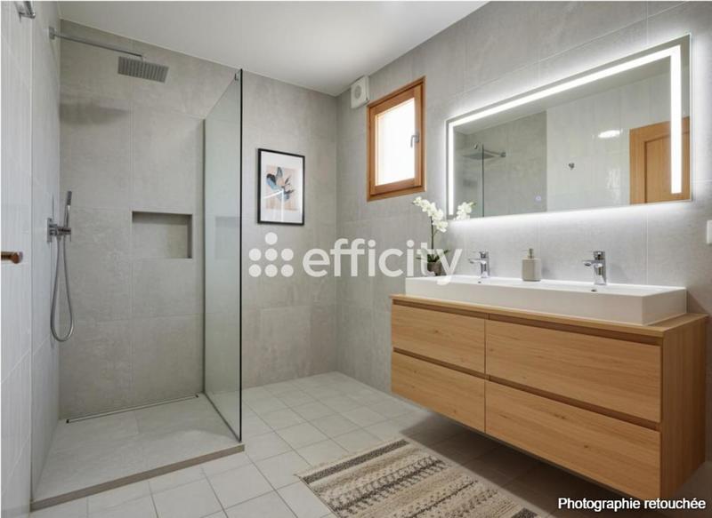 Maison - 135 m² - 4 pièces