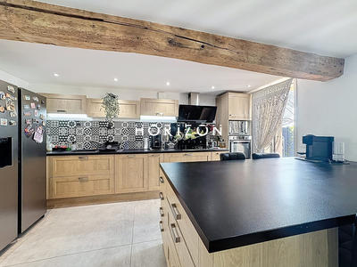 Maison ancienne - 126 m² - 4 pièces