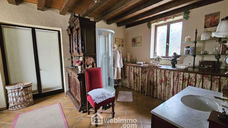 Maison - 182 m² - 6 pièces