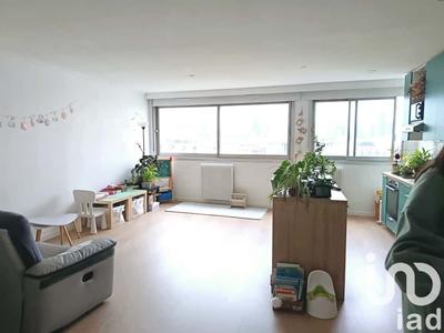 Appartement - 99 m² - 4 pièces