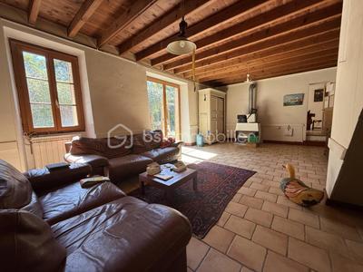 Maison ancienne - 176 m² - 6 pièces