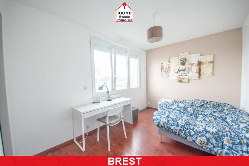 Appartement - 100 m² - 6 pièces